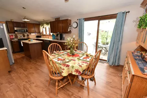 Dining - 1009 E 4th St, Fowler, IN 47944 photo 3 of 3