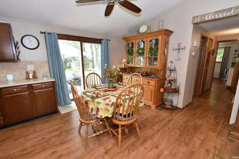 Dining - 1009 E 4th St, Fowler, IN 47944 photo 1 of 3