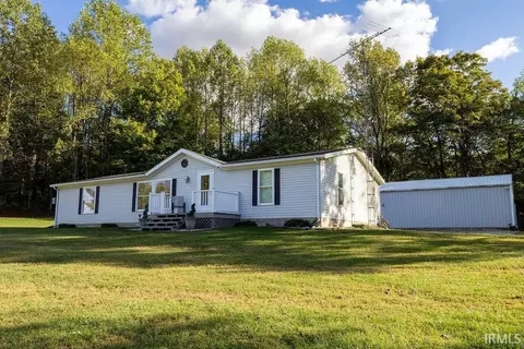 605 S County Road 350 E, Connersville, IN 47331