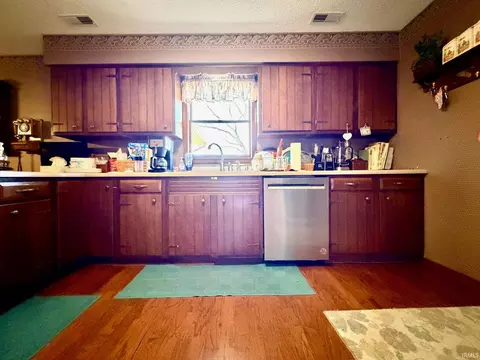 5667 Leesville Rd, Bedford, IN 47421 photo 19