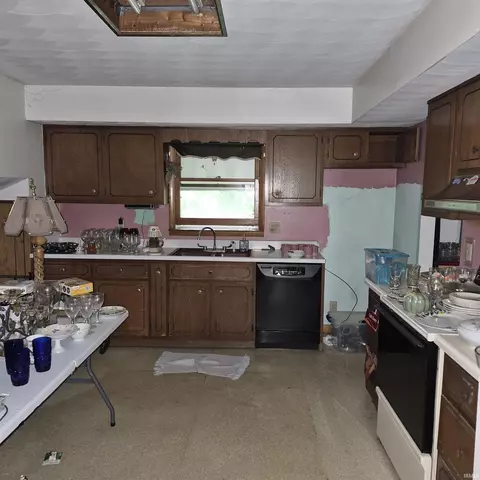 Kitchen - 5925 E State Road 45 Rd, Bloomington, IN 47408 photo 1 of 1