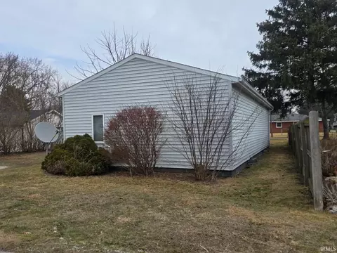 4619 S 4619 12 S Carey St, Marion, IN 46953