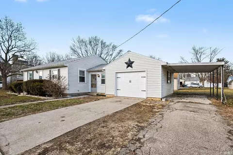 402 E Central St, Akron, IN 46910 photo 3