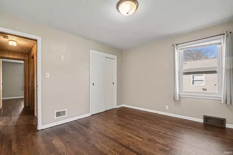 402 E Central St, Akron, IN 46910 photo 20
