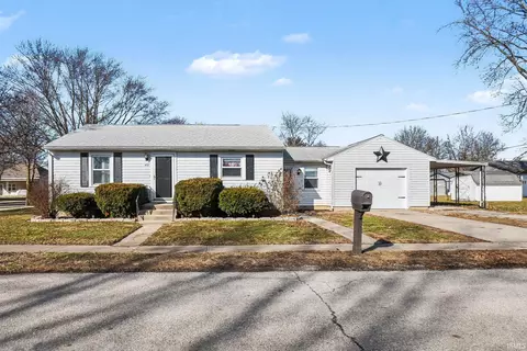 402 E Central St, Akron, IN 46910 photo 2
