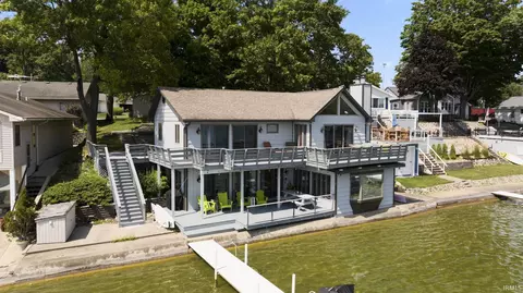 2405 W Sycamore Beach Rd, Angola, IN 46703