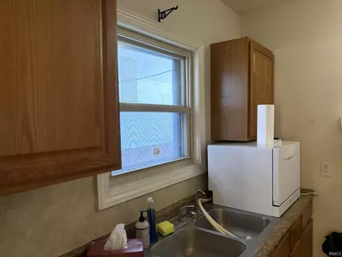 262 E 6th St, Peru, IN 46970 photo 14