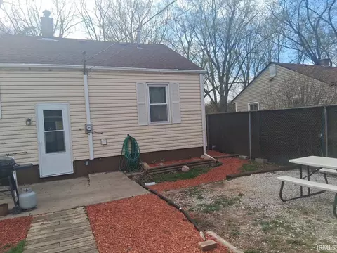 Exterior - 3825 Taft St, Gary, IN 46408 photo 2 of 6