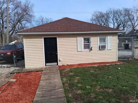Exterior - 3825 Taft St, Gary, IN 46408 photo 3 of 6