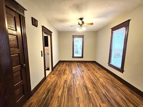 Living - 1905 W Main St, Fort Wayne, IN 46808 photo 2 of 2