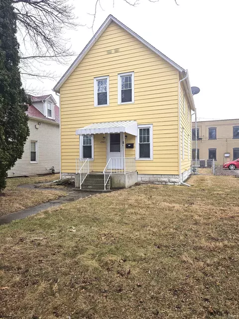 Exterior - 1905 W Main St, Fort Wayne, IN 46808 photo 1 of 2