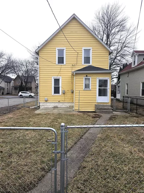 Exterior - 1905 W Main St, Fort Wayne, IN 46808 photo 2 of 2