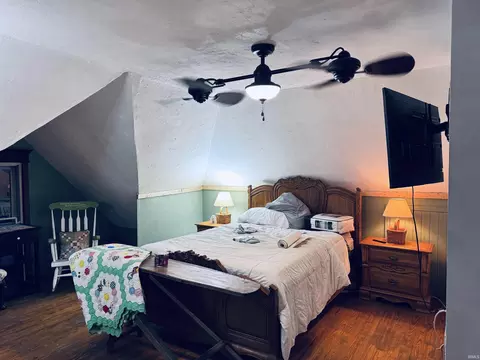 Bedroom - 415 E Washington St, Sullivan, IN 47882 photo 1 of 2