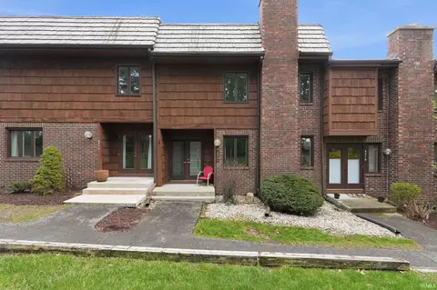 6714 Quail Ridge Ln, Fort Wayne, IN 46804