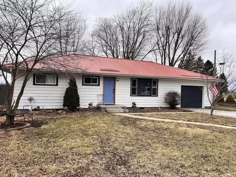 114 S Harding St, Linden, IN 47955