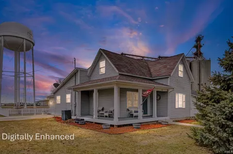 310 E 7th St, Fowler, IN 47944