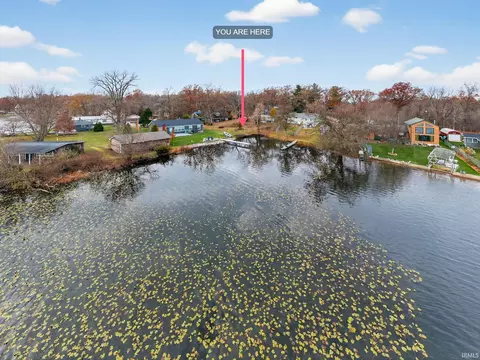 8211 N Tippecanoe Dr, Walkerton, IN 46574