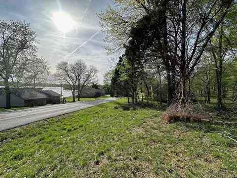 318 S Balthazar Dr, Santa Claus, IN 47579