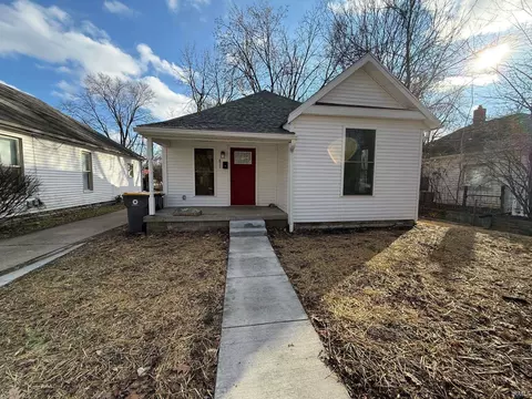 811 W Kirkwood Ave, Bloomington, IN 47404