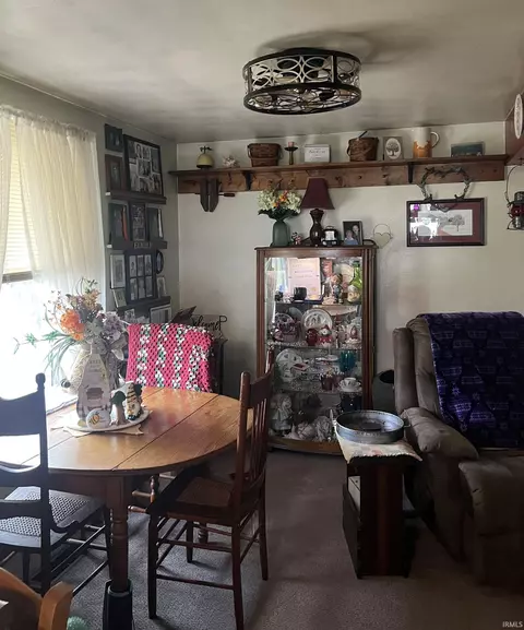 Dining - 533 E State Hwy 60, Mitchell, IN 47446 photo 3 of 4