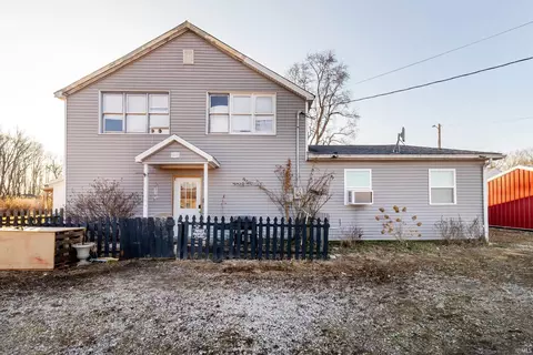 10177 N Folsomville Rd, Tennyson, IN 47637