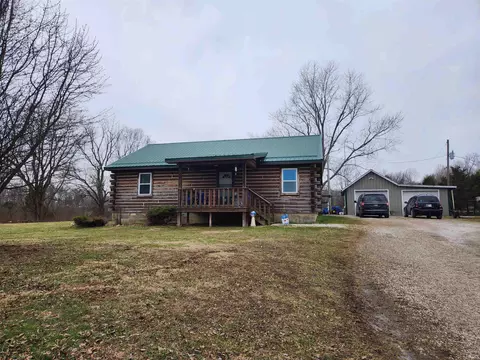 8925 S State Rd 37 Rd, Paoli, IN 47454