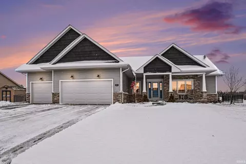 805 N Horizon Dr, Lakeville, IN 46536