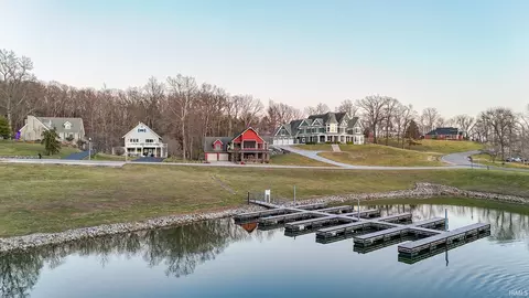 190 E Candy Cane Ln, Santa Claus, IN 47579