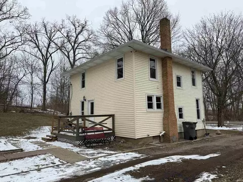 Exterior - 5860 N 600 E, Howe, IN 46746 photo 6 of 9