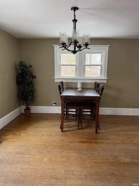 Dining - 5860 N 600 E, Howe, IN 46746 photo 2 of 2