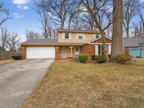 6811 Shadowbrook Cv, Fort Wayne, IN 46835