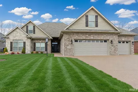7186 Ironwood Cir, Newburgh, IN 47630