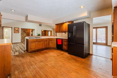 Kitchen - 1452 Inez St, Wabash, IN 46992 photo 2 of 4