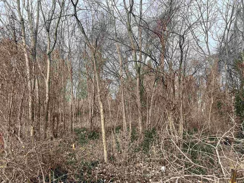 1197 Roush Ave, Vincennes, IN 47591