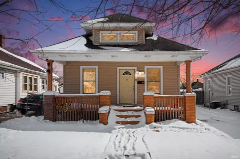 614 S Bendix Dr, South Bend, IN 46619