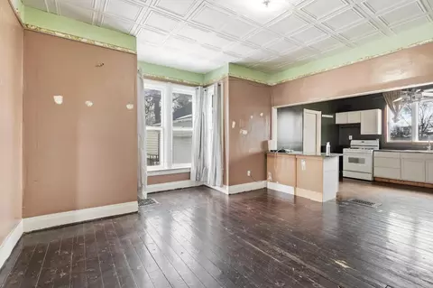 Living - 265 W Union St, Waterloo, IN 46793 photo 5 of 5