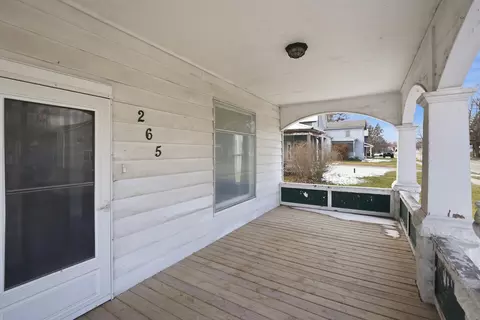 Exterior - 265 W Union St, Waterloo, IN 46793 photo 7 of 8