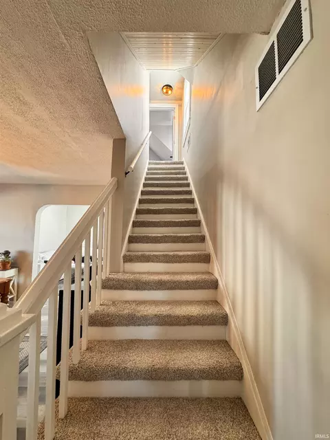 Entry Way - 4480 E 400 S, Hemlock, IN 46937 photo 2 of 2