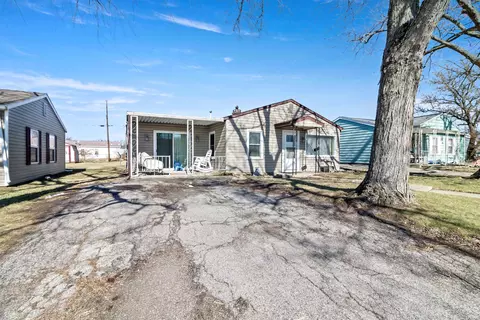 1113 E Grant St, Marion, IN 46952