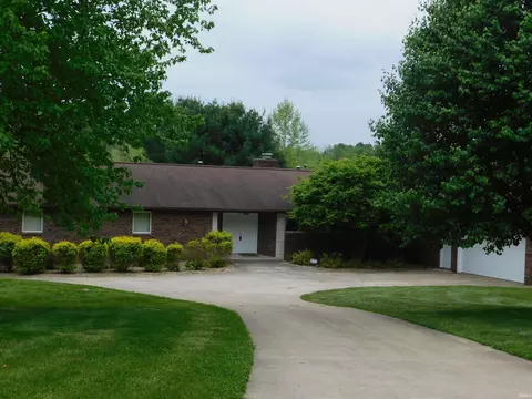 6601 N Rhinestone Dr, Ellettsville, IN 47429