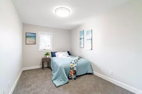 Bedroom - 7916 Lafayette Center Rd, Yoder, IN 46798 photo 1 of 6