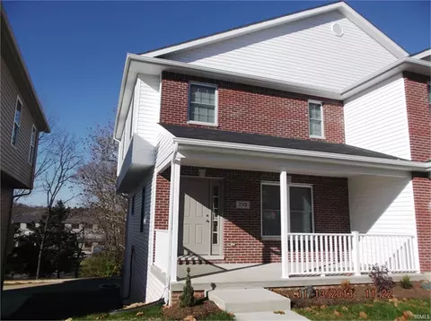 2578 S Flat Rock Rd, Bloomington, IN 47403