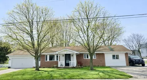 308 S Main St, Amboy, IN 46911