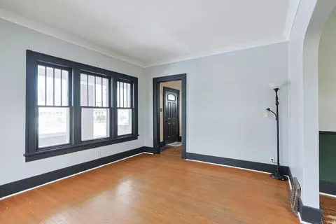 822 Ewing Ave, South Bend, IN 46613 photo 3