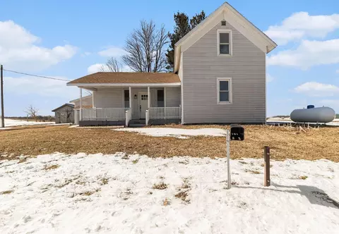 1862 S 1600 E Rd, Silver Lake, IN 46982