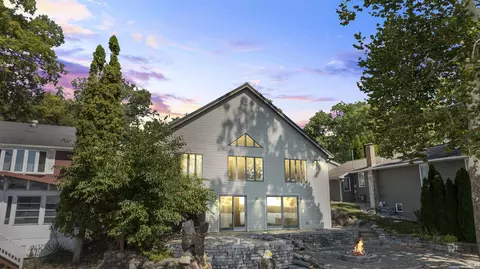 7 Ems D7a Ln, Syracuse, IN 46567