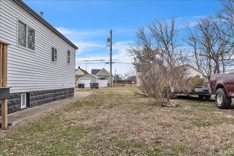 106 E Tennessee St, Evansville, IN 47711