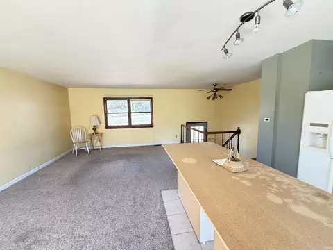 Living - 3532 E Rogers Rd, Bloomington, IN 47401 photo 5 of 5