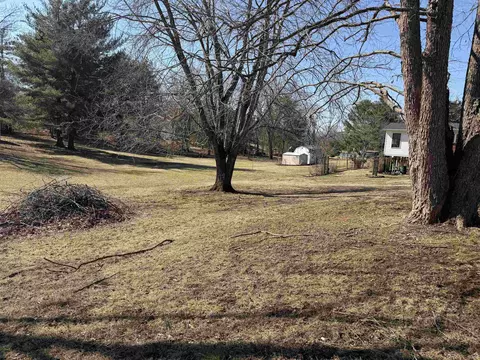 Exterior - 3532 E Rogers Rd, Bloomington, IN 47401 photo 5 of 7