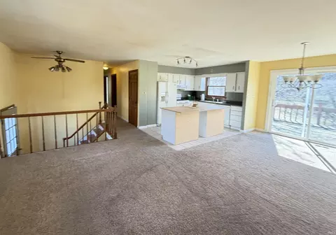 Living - 3532 E Rogers Rd, Bloomington, IN 47401 photo 3 of 5